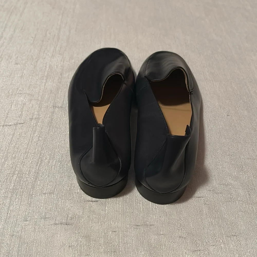 Talbots Rounded Toe Loafers - Picture 3 of 6
